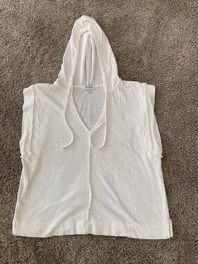 Boxy Cropped Evereve Top